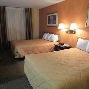 Queen Room Two Queen Beds
